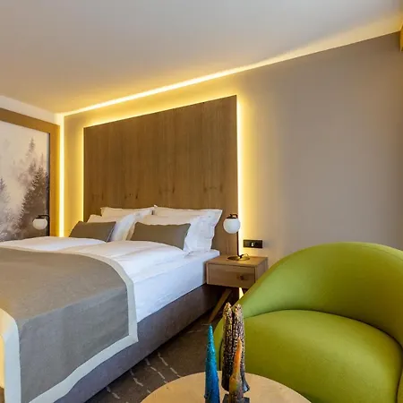 Otel Monti & Wellness 4*