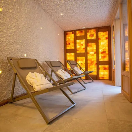 호텔 Monti & Wellness Hadžići