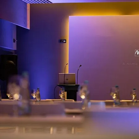 Monti & Wellness 호텔