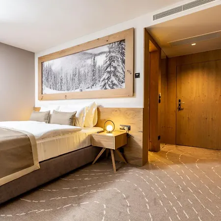Monti & Wellness 4*