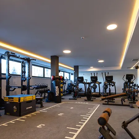 Monti & Wellness 酒店 Hadžići