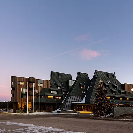 Monti & Wellness 4*