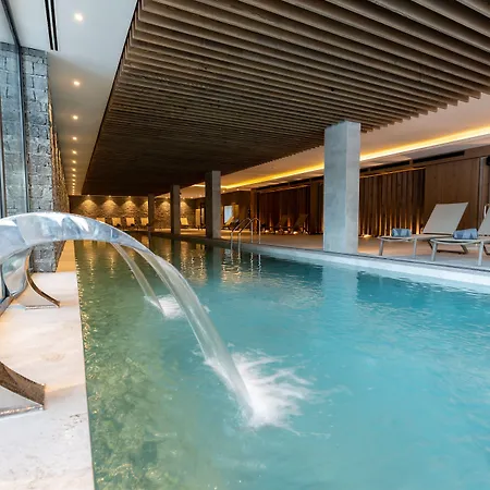 Monti & Wellness Otel 4*