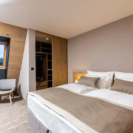 Otel Monti & Wellness 4*