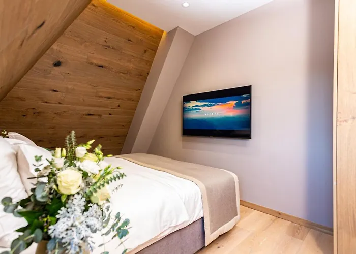 Monti & Wellness Hotel