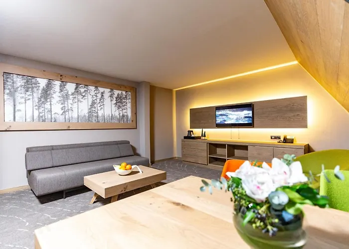 Monti & Wellness Hotel Hadzici