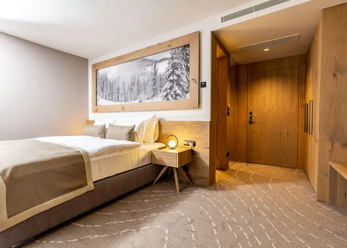 Hotel Monti & Wellness Hadzici